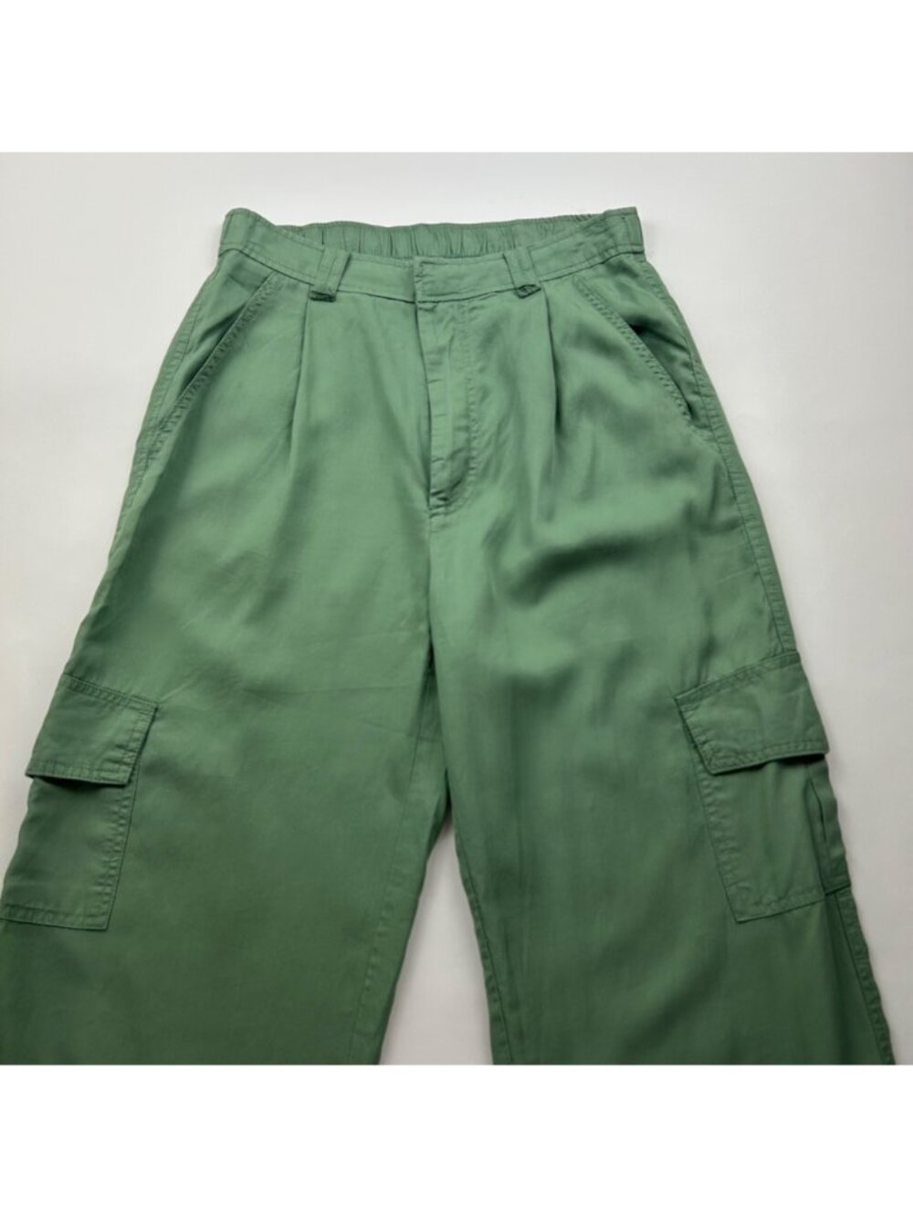 Hunter & Brown Sage Green Wide Leg Cargo Pant M - Picture 2 of 6